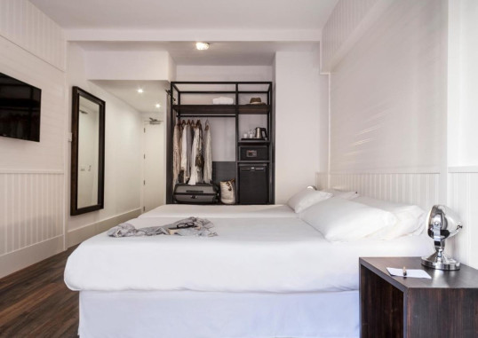 HOTEL DELAMAR - ADULTS ONLY 5