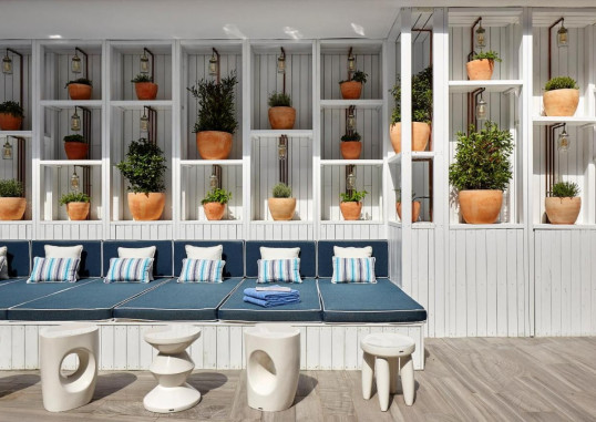 HOTEL DELAMAR - ADULTS ONLY 18