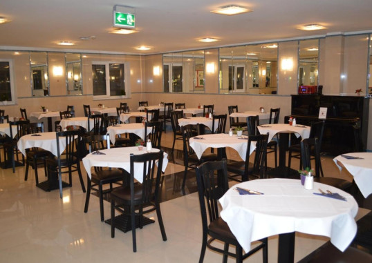 HOTEL DONAUSTADT KAGRAN 7