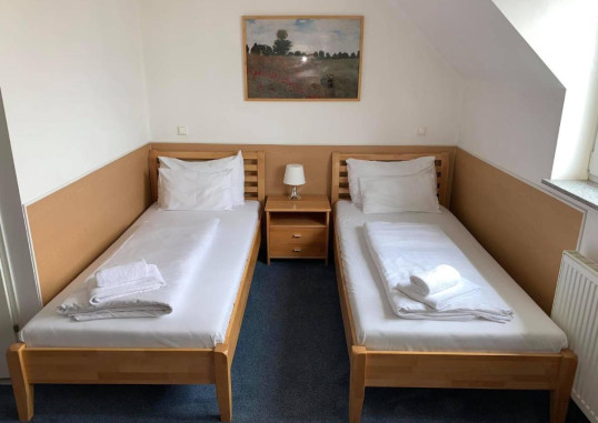 HOTEL DONAUSTADT KAGRAN 11