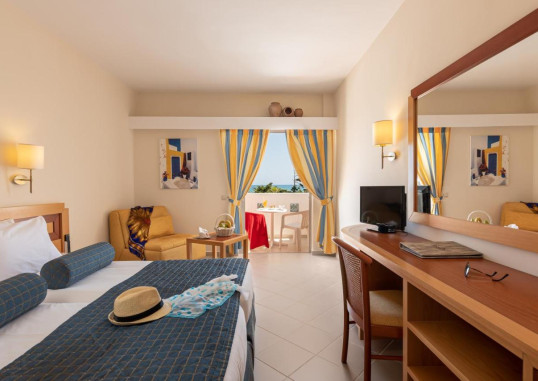 ANISSA BEACH AND VILLAGE 11