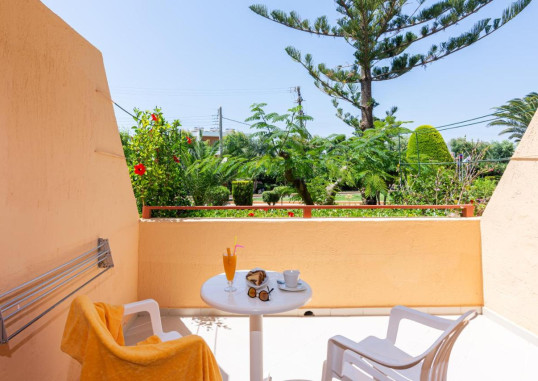 ANISSA BEACH AND VILLAGE 15