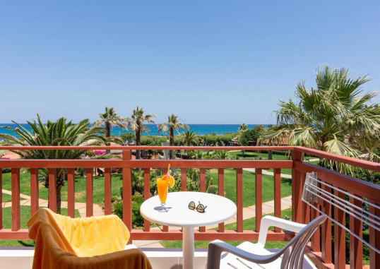 ANISSA BEACH AND VILLAGE 17