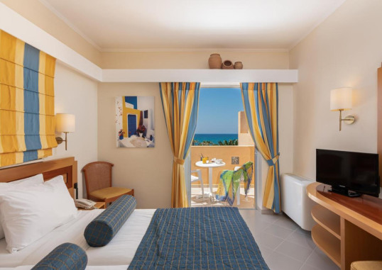ANISSA BEACH AND VILLAGE 25