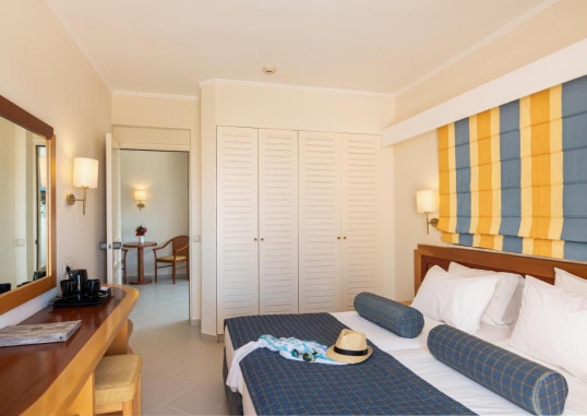 ANISSA BEACH AND VILLAGE 26