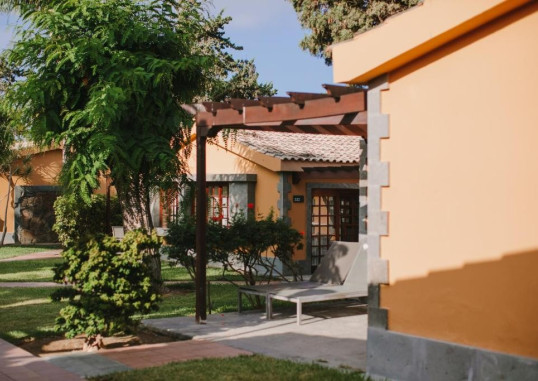 SUITES & VILLAS BY DUNAS 9
