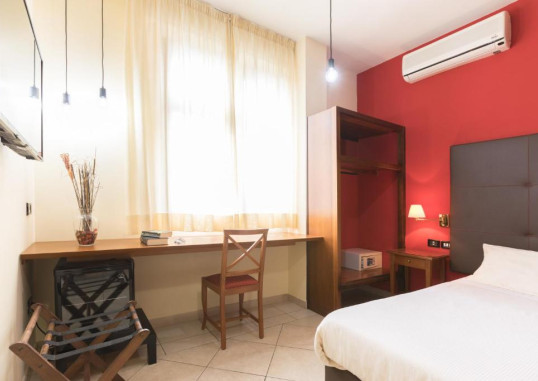 HOTEL LA BAIA 2