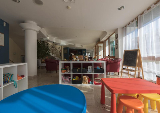 HOTEL LA BAIA 8