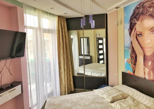 ROCK HOTEL FIRST LINE 11