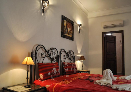 RIAD MANDALAY 4