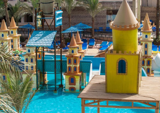 MIRAGE BAY RESORT & AQUA PARK 11