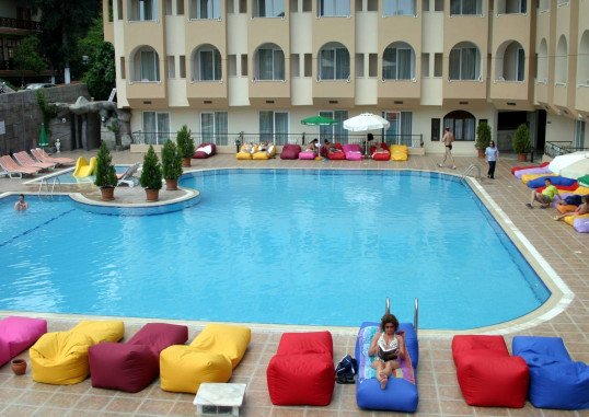 OTIUM INN RESIDENCE RIVERO 8