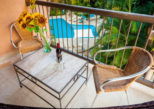EL TUKAN HOTEL & BEACH CLUB 1