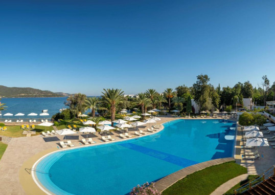 DOUBLETREE BY HILTON BODRUM ISIL CLUB RESORT 3