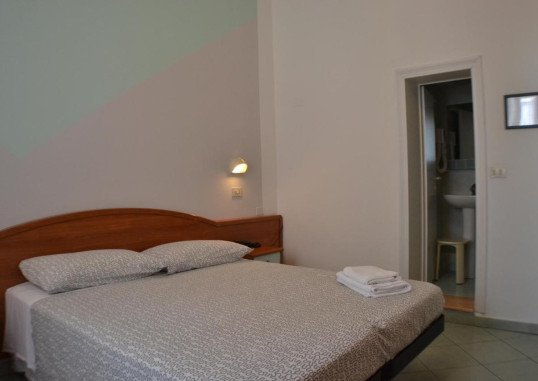 HOTEL VILLA CATERINA 11