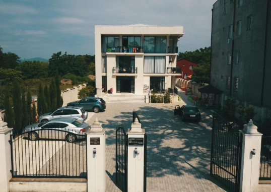BELGRADE RUSTAVELI 3