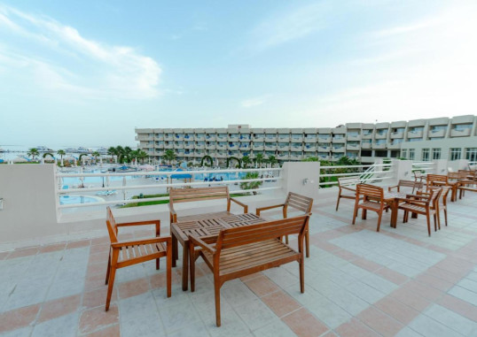 SEVEN SEAS JOLIE BAY 6