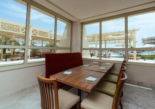 SEVEN SEAS JOLIE BAY 8