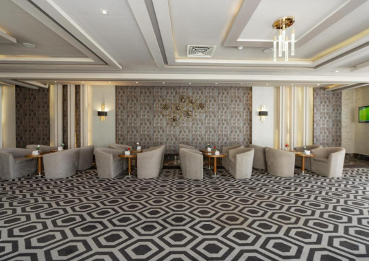 SEVEN SEAS JOLIE BAY 24