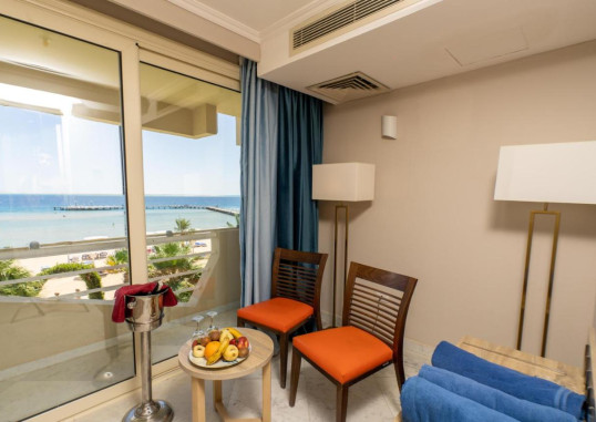 SEVEN SEAS JOLIE BAY 30