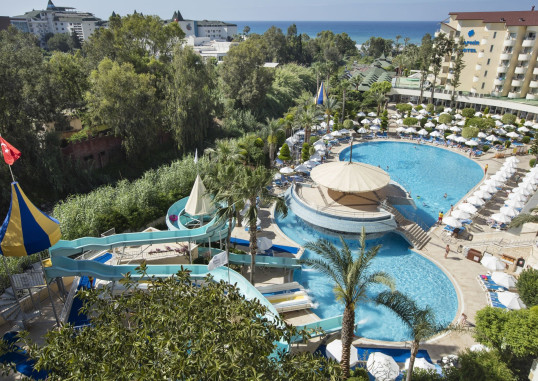 SAPHIR HOTEL & VILLAS 3