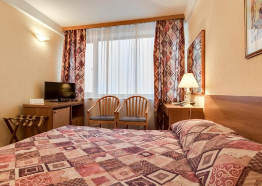 PREMIER HOTEL LYBID 3