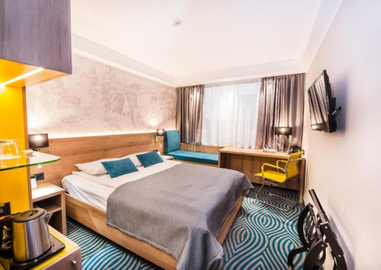 PREMIER HOTEL LYBID 10