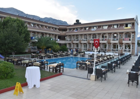 ARES DREAM HOTEL 4