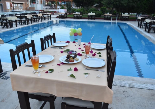ARES DREAM HOTEL 7