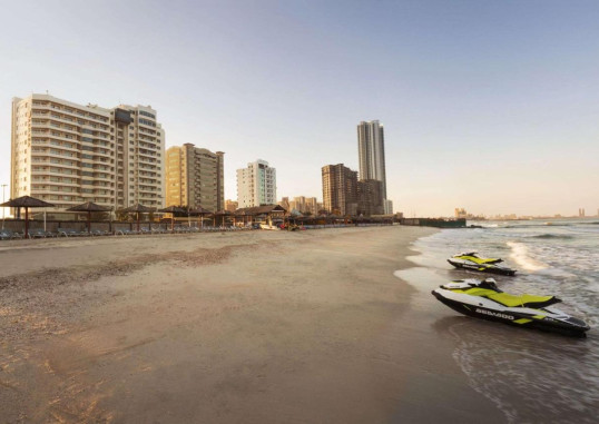 RAMADA BEACH HOTEL AJMAN 2
