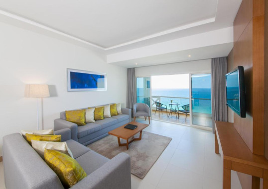 RAMADA BEACH HOTEL AJMAN 34