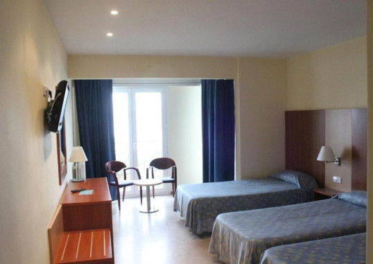 HOTEL RISECH 9