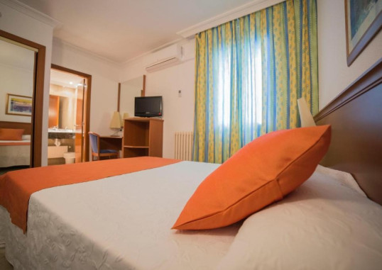 HOTEL RISECH 13