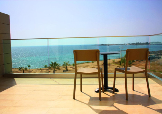 AMPHORA HOTEL & SUITES 6