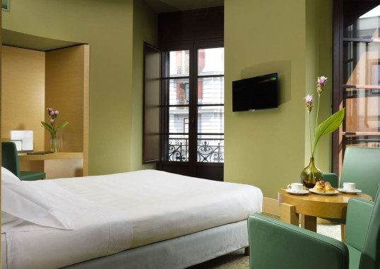 UNAHOTELS NAPOLI 8