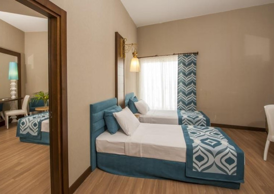 DREAM WORLD RESORT & SPA 3