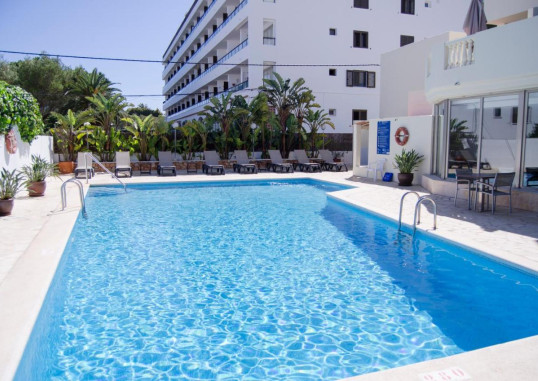 PARAISO BEACH (Adults Only) 10