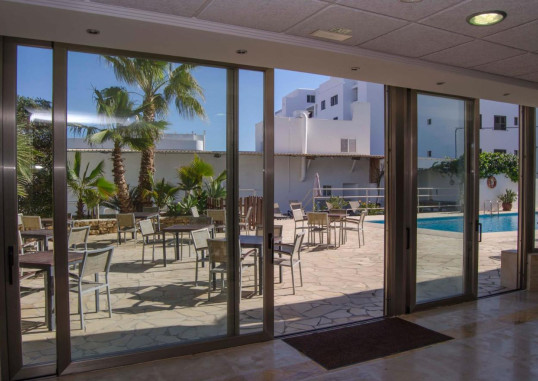 PARAISO BEACH (Adults Only) 12