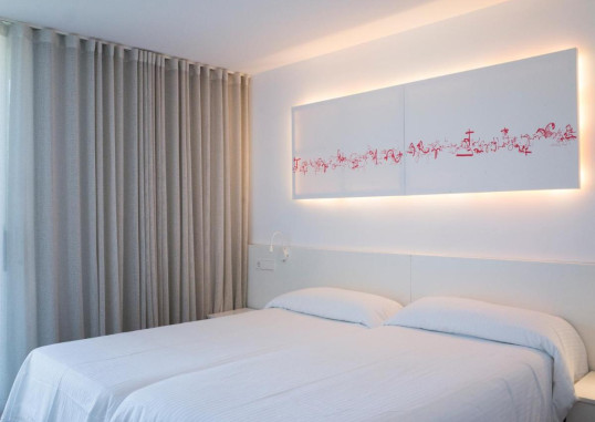 PARAISO BEACH (Adults Only) 16
