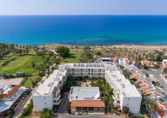 HELIOS BAY HOTEL AND SUITES 2