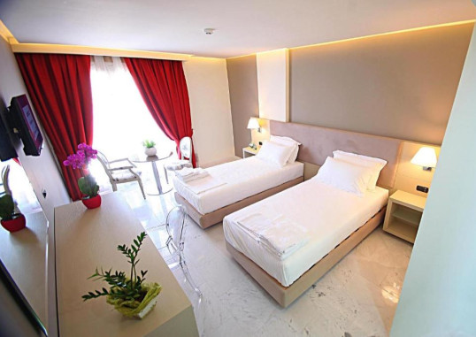PALACE VLORA 11