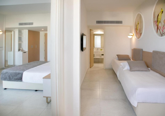 NISSIBLU BEACH RESORT 24