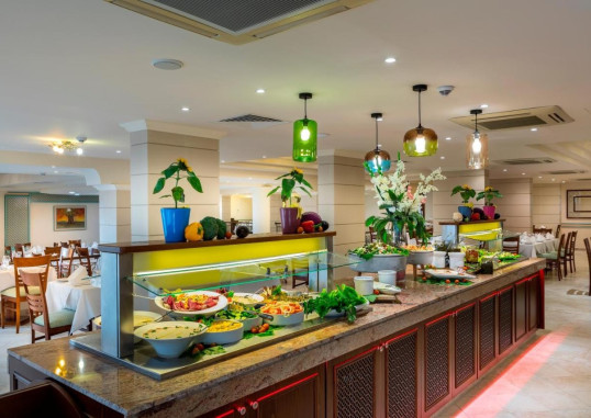 AQUAMARE BEACH & SPA 6