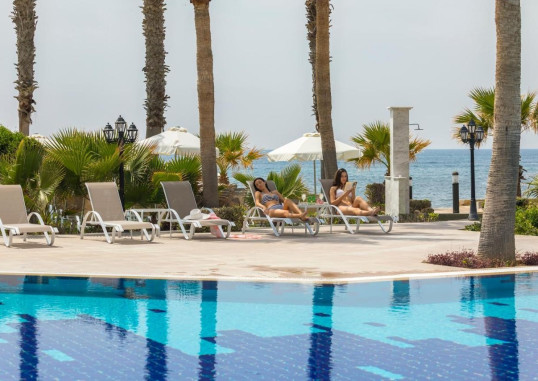 AQUAMARE BEACH & SPA 7