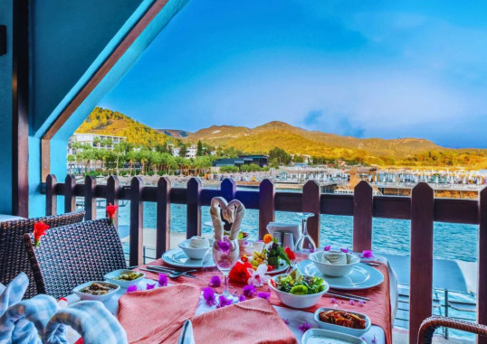 SENZA GARDEN HOLIDAY CLUB 3