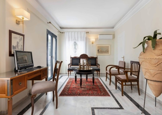NAMI HOTEL AND SUITES 12