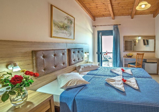 BLUE AEGEAN HOTEL AND SUITES 7