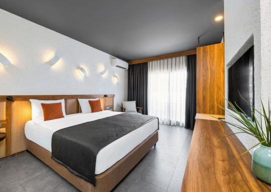 KAIA CORACESIUM HOTEL 21