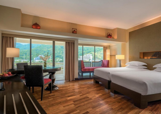 HILTON PHUKET ARCADIA RESORT & SPA 11