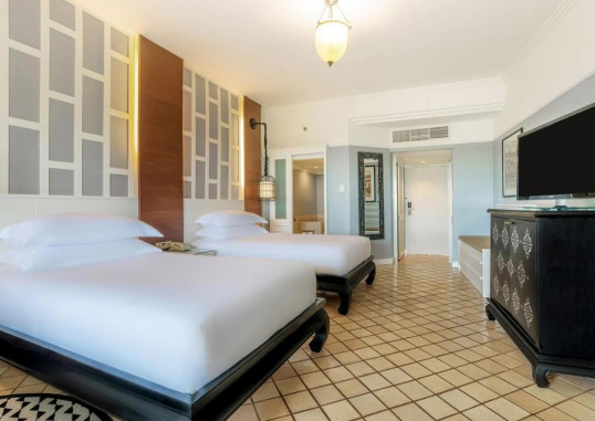 HILTON PHUKET ARCADIA RESORT & SPA 14